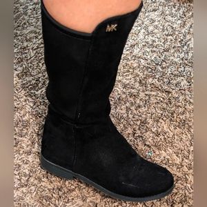 Michael kors boots sz 3